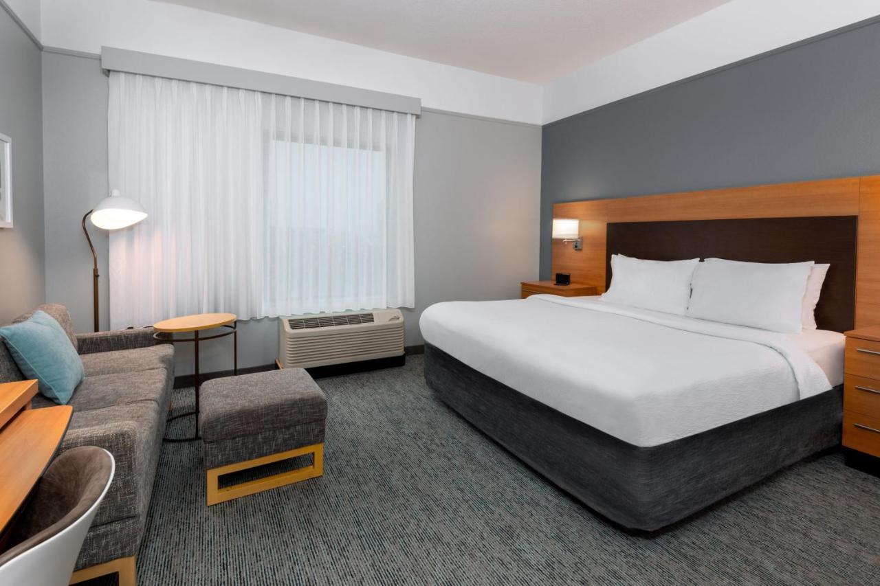 Towneplace Suites Buffalo Airport Чиктовага Экстерьер фото