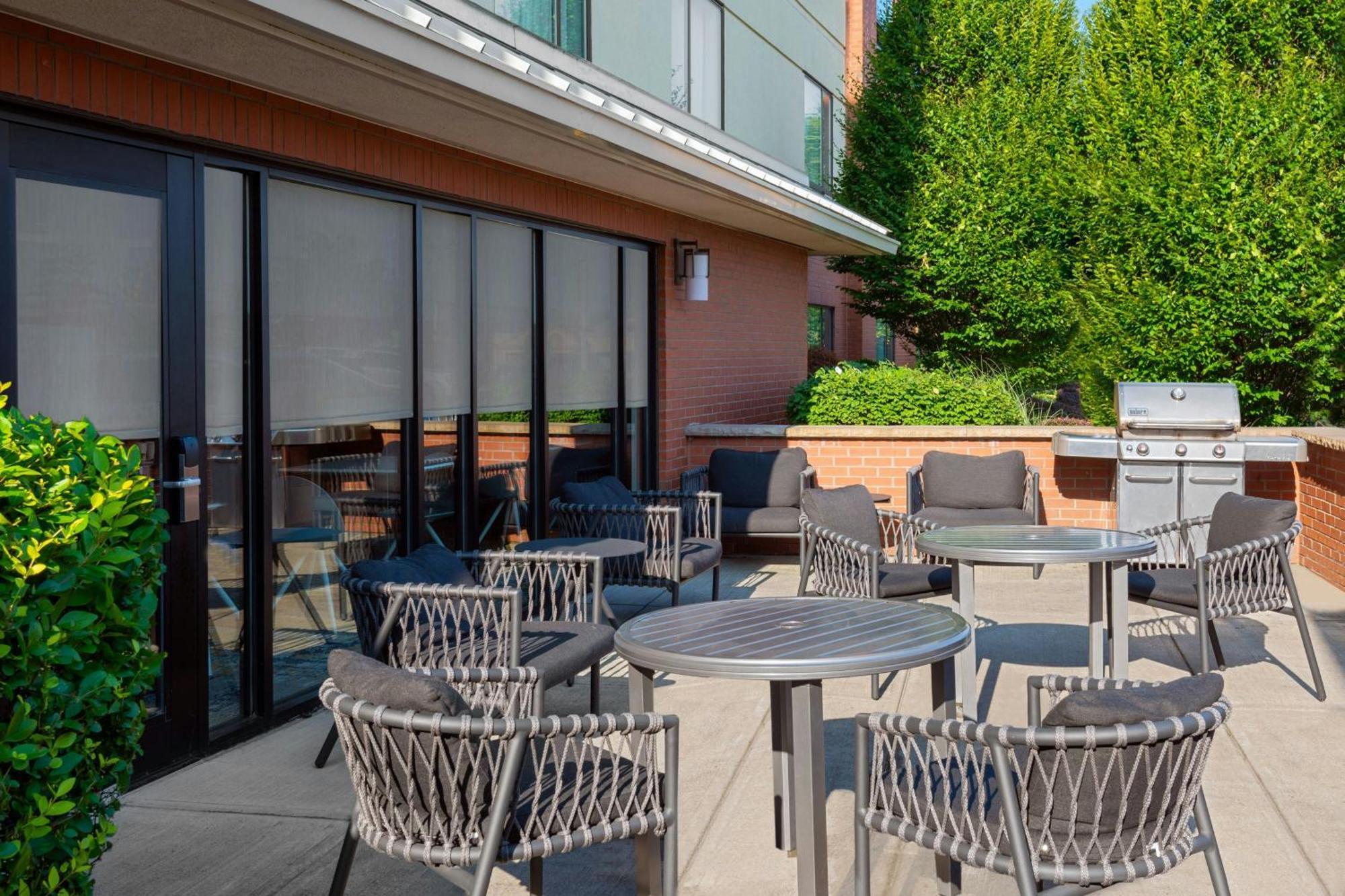 Towneplace Suites Buffalo Airport Чиктовага Экстерьер фото
